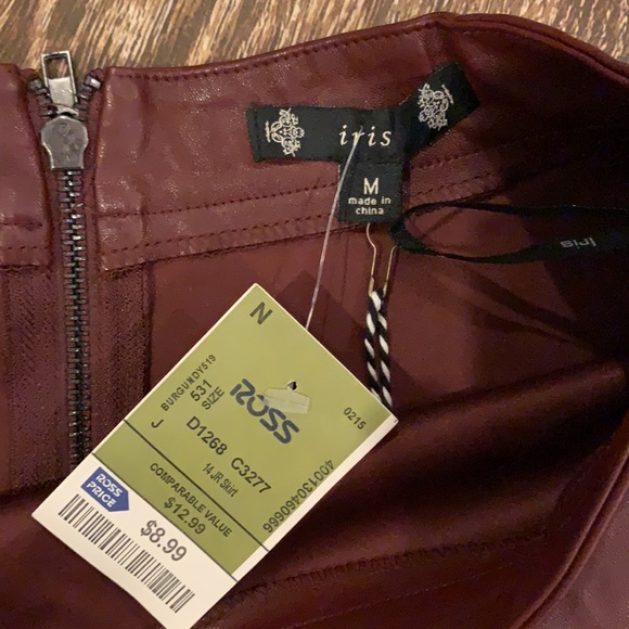 2 skirts - Picture 5 of 5